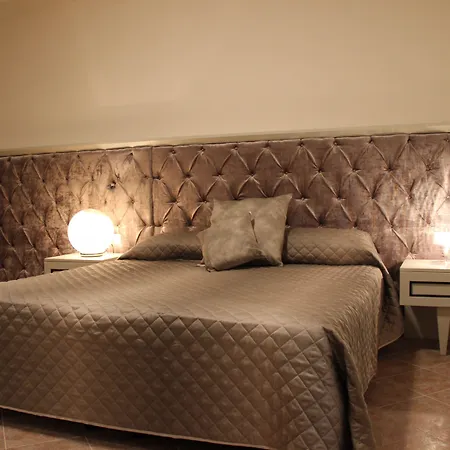 Doge Otel